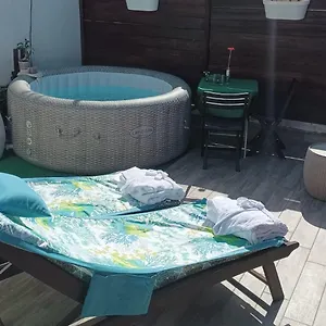 Napule Bed & Breakfast