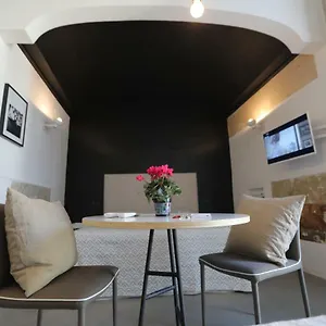 The Station Couette-café